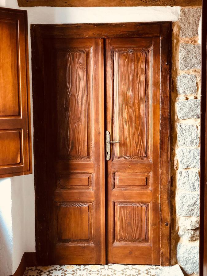 Casa Masini Bed & Breakfast Fonni Exterior photo